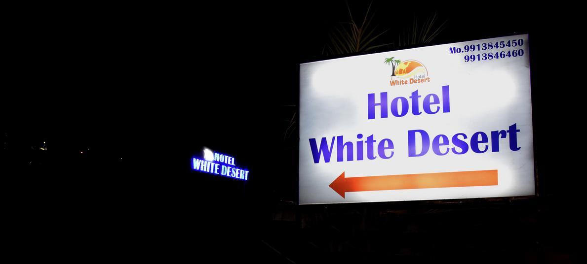 Hotel White Desert Bhuj Ngoại thất bức ảnh